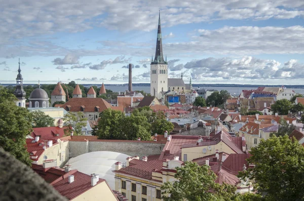 Város Tallinn, Észtország Skyline — Stock Fotó