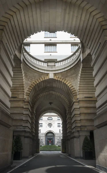 County Hall Entrance, London — Stock Photo, Image