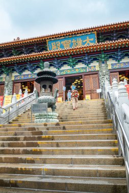 Po Lin Manastırına giriş, Ngon Ping Köyü, Lantau, Hong Kong