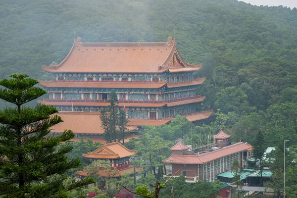 Vista Mosteiro Lin Névoa Ngong Ping Village Ilha Lantau Hong — Fotografia de Stock
