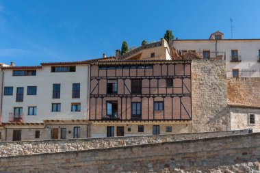 İspanya 'nın Salamanca kentindeki antik binalar