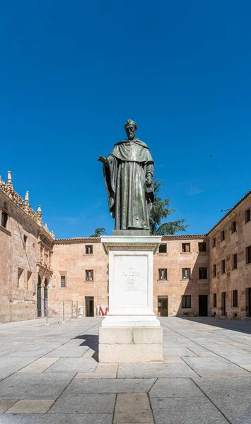 Monumento Hermano Luis León Ciudad Salamanca España — Foto de Stock
