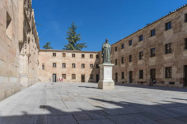 Platz Gegenüber Dem Eingang Der Universität Salamanca Der Stadt Salamanca — Stockfoto