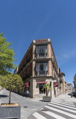 İspanya 'nın Salamanca şehrinde köşe bina