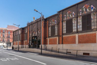 İspanya 'nın Salamanca kentindeki kapalı pazar binası.