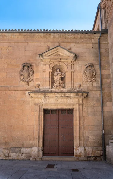 Entrada Edifício Ornamentado Cidade Salamanca Espanha — Fotografia de Stock