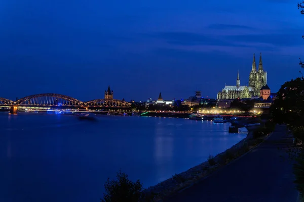 Dome City Cologne Gemany Right Rhine River Left Blue Hour — Stock Photo, Image