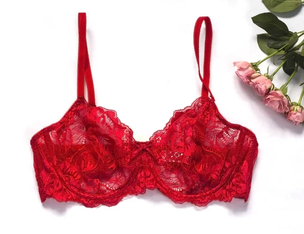 Sutiã Renda Vermelho Fundo Branco Com Flor Rosa Viva — Fotografia de Stock