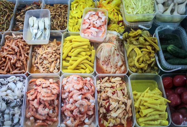 Teller Met Ingemaakte Producten Bakjes Markt — Stockfoto