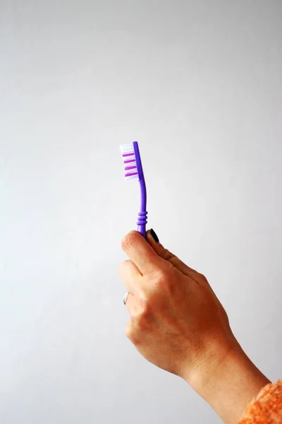 Toothbrush Hands Woman White Background — Stock Photo, Image