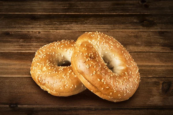 Fresh Sesame Seed Bagel Bread Isolated Vintage Wooden Table Background — Stock Photo, Image