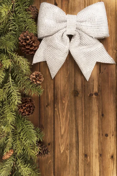 Grande Arco Brilhante Ramos Árvore Natal Prancha Madeira Natural Fundo — Fotografia de Stock