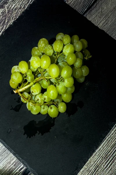 Ramo Uvas Blancas Deliciosas Frescas — Foto de Stock