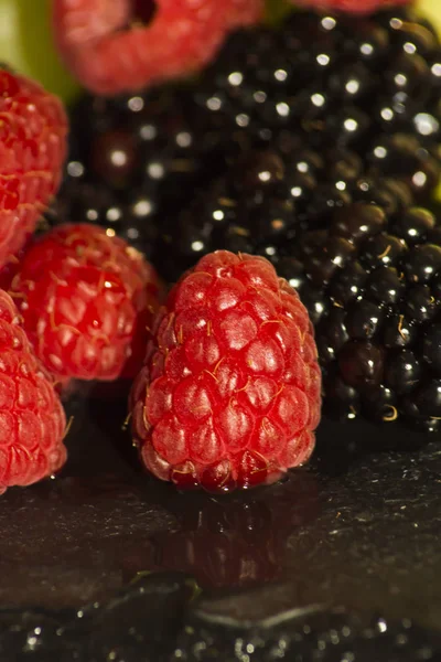 Gevarieerd Fruit Blackberry Framboos Druiven — Stockfoto