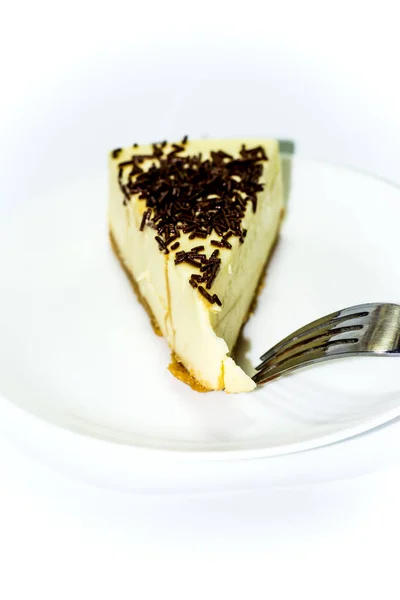 Portion Délicieux Gâteau Chocolat Sur Fond Blanc — Photo