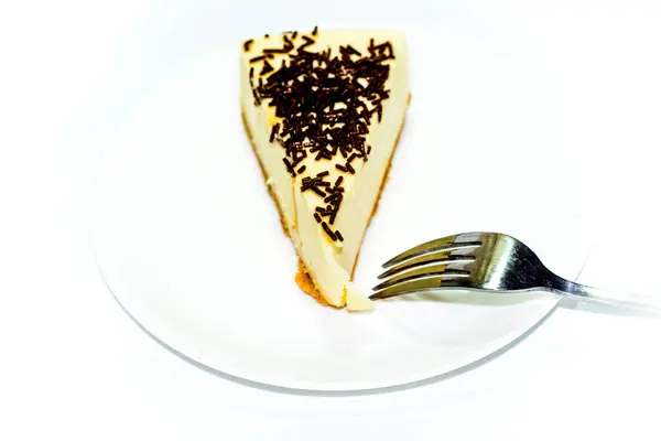 배경에 맛있는 초콜릿 케이크가 새겨져 — 스톡 사진