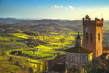 San Miniato şehir panoramik manzarası, Duomo Katedrali ve kırsal çan kulesi. Pisa, Toskana İtalya Europe.