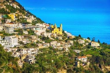 Praiano Amalfi coast, panoramik kasabada. İtalya, Europe