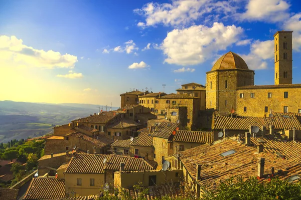 Toscana Ciudad Volterra Horizonte Iglesia Vista Panorámica Atardecer Maremma Italia —  Fotos de Stock