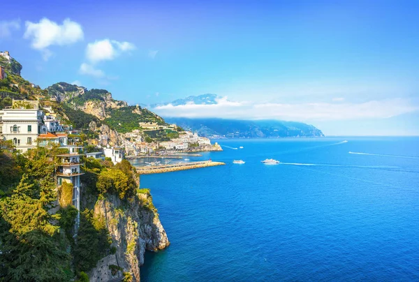 Město Amalfi Panoramatický Výhled Pobřeží Itálie Evropa — Stock fotografie