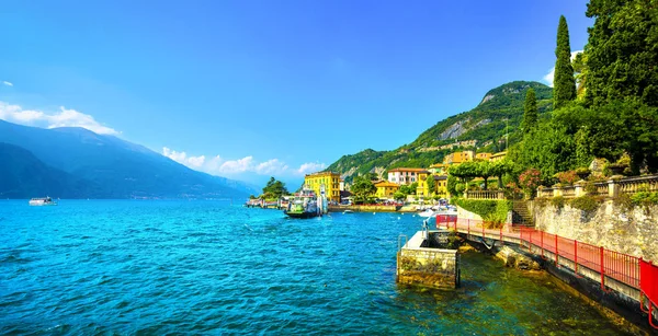 Город Варенна, ландшафт района озера Комо. Италия, Европа . — стоковое фото
