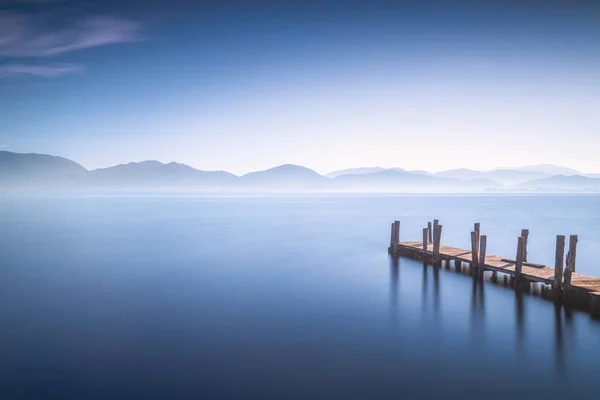 Houten Pier Steiger Meer Bij Zonsopgang Torre Del Lago Puccini — Stockfoto