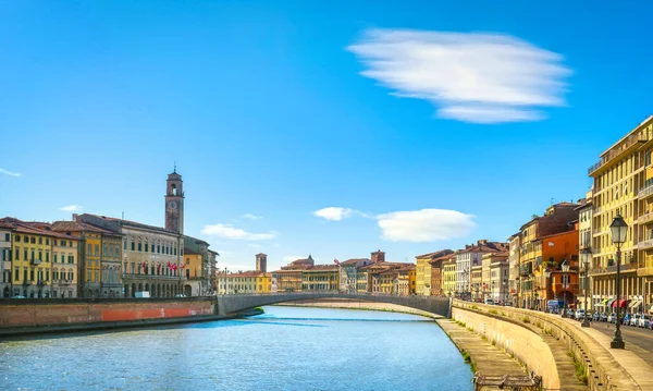 Pisa Fiume Arno Ponte Mezzo Vista Sul Lungarno Toscana Italia — Foto Stock