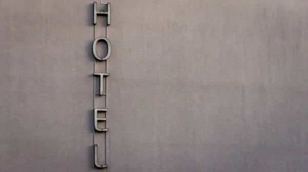 Cartel Del Hotel Vintage Una Pared — Foto de Stock