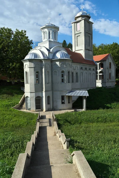 Nouvelle église au monastère Privina Glava, Serbie — Photo