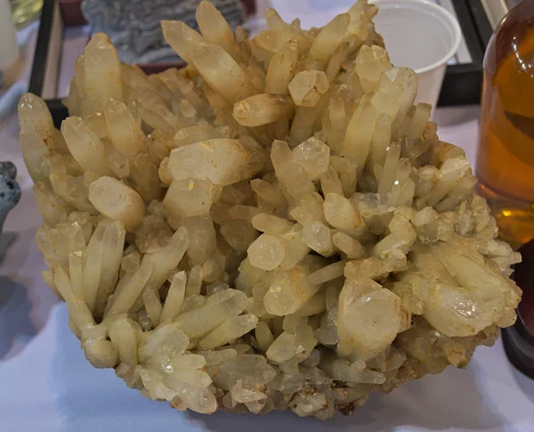 Specimen de cristal galben de sulf, aproape — Fotografie, imagine de stoc