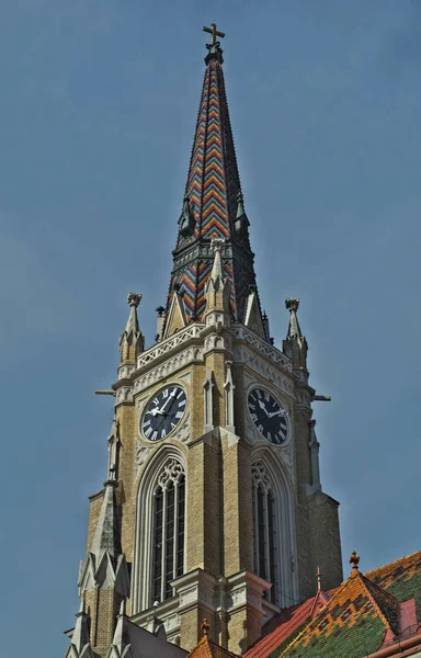 Tower on catholic cathedral in centre of Novi Sad, Serbia — Stock Photo, Image