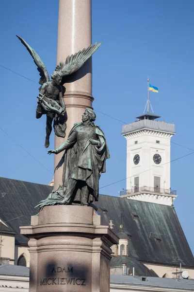 Monumento Adam Mickiewicz Lviv Ucrania Construido 1904 Diseñado Tallado Por —  Fotos de Stock