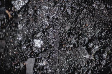 Kömür öbek sokak dokusu üzerinde
