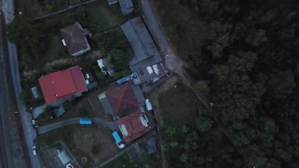 Зростанням Drone Гір Будинків Запаморочення — стокове відео