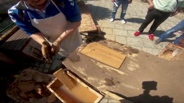  Potter yapımı çatı kiremitleri