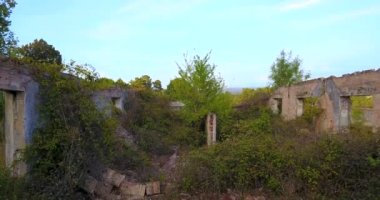 Eski yapılar seyahat ters