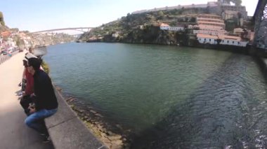 Douro nehir insanlarla