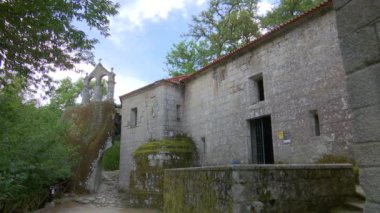 SAN PEDRO DE RoCAS, GALİKA