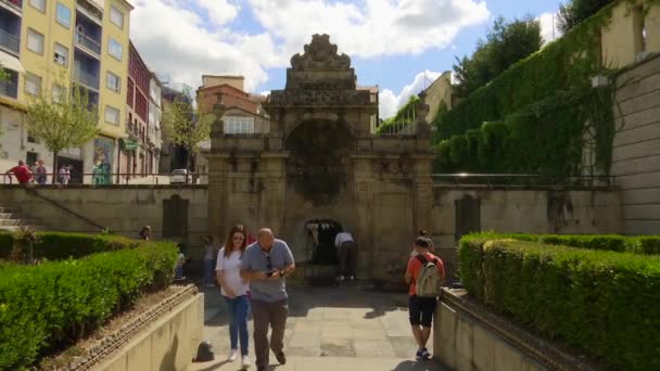 Als Burgas Ourense Mensen — Stockvideo