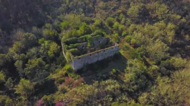 Santa Comba De Naves Eski Manastırı