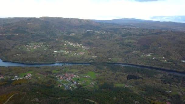 Bir vadi Ourense havadan görünümü — Stok video