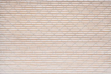 Temiz hava fırınının ya da havalandırma filtresini kapat.