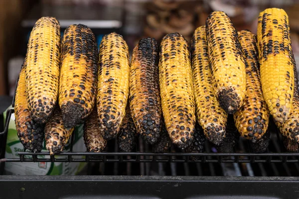 Corn Cobs Roasted Fire Grilled Maize Sale Flea Market — Stock Photo, Image