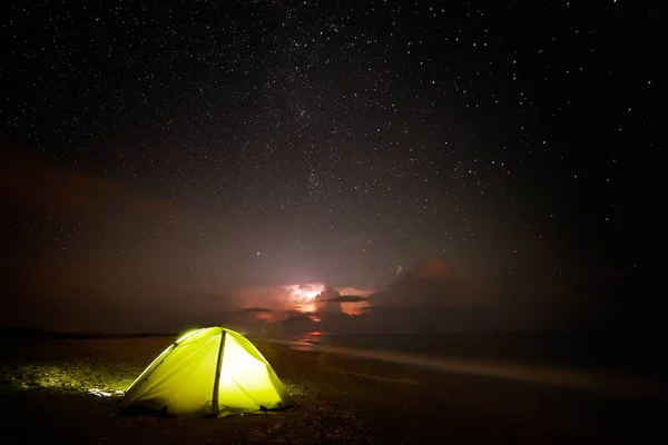 Camping Plaży Lato Burza Zbliża Się — Zdjęcie stockowe