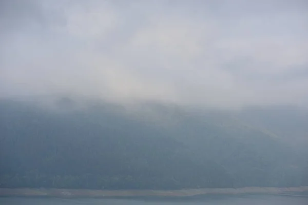 Nublado Paisaje Alta Montaña — Foto de Stock