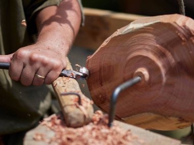 Ortaçağ silahlar için bir bit pazarı, eski demirci