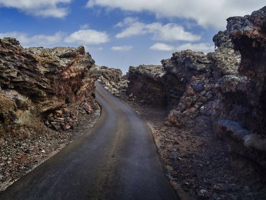 Timanfaya Milli Parkı, Lanzarote, Kanarya Adaları, İspanya içinde renkli volkanik kraterler