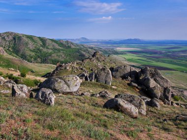 dağ manzarası ile güzel gök Dobrogea, Romanya - havadan görünümü