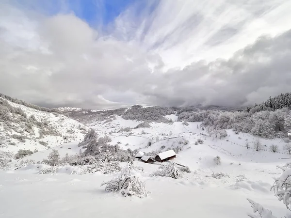 Beautiful Winter Mountain Landscape Fundatura Ponorului Hunedoara County Romania Aerial — Stock Photo, Image