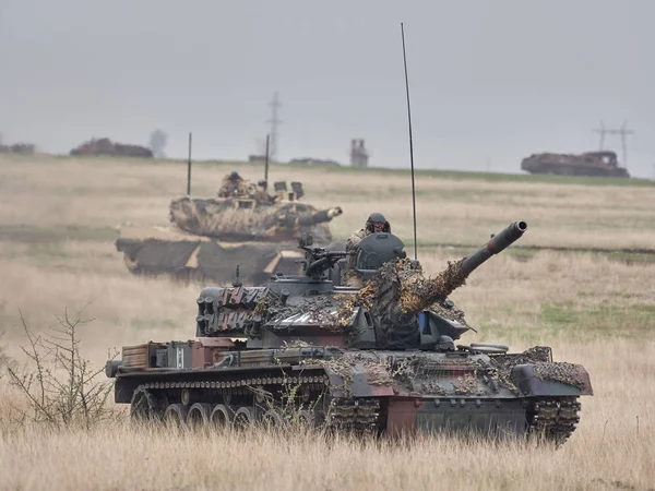 Galati, Romanya - 20 Nisan 2017: askerler Smardan Çokgen Galati County, Romanya Adalet kartal askeri tatbikat sırasında Amerikan ve Romanya; 20 Nisan 2017